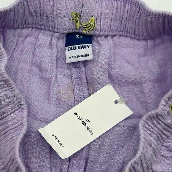 Old Navy Baby's Size 3T Purple Banana Short-Sleeve Ruffled Top & Shorts Set NWT - Picture 4 of 6